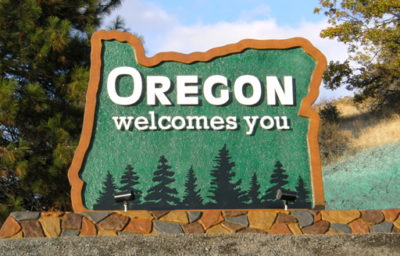 Welcome to Oregon sign