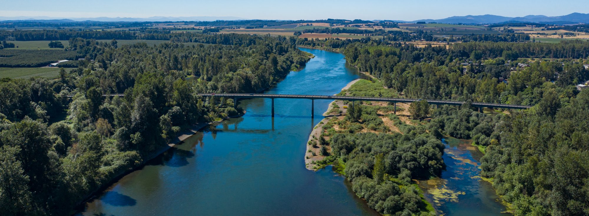 Birds eyes view of the Willamette River.